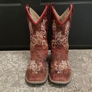 Red leather cowboy boots kids size 12